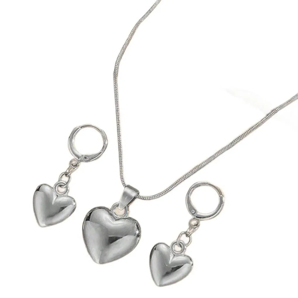 Glossy Gold Plated Metal Love Heart Accessories