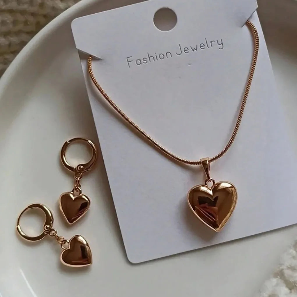 Glossy Gold Plated Metal Love Heart Accessories