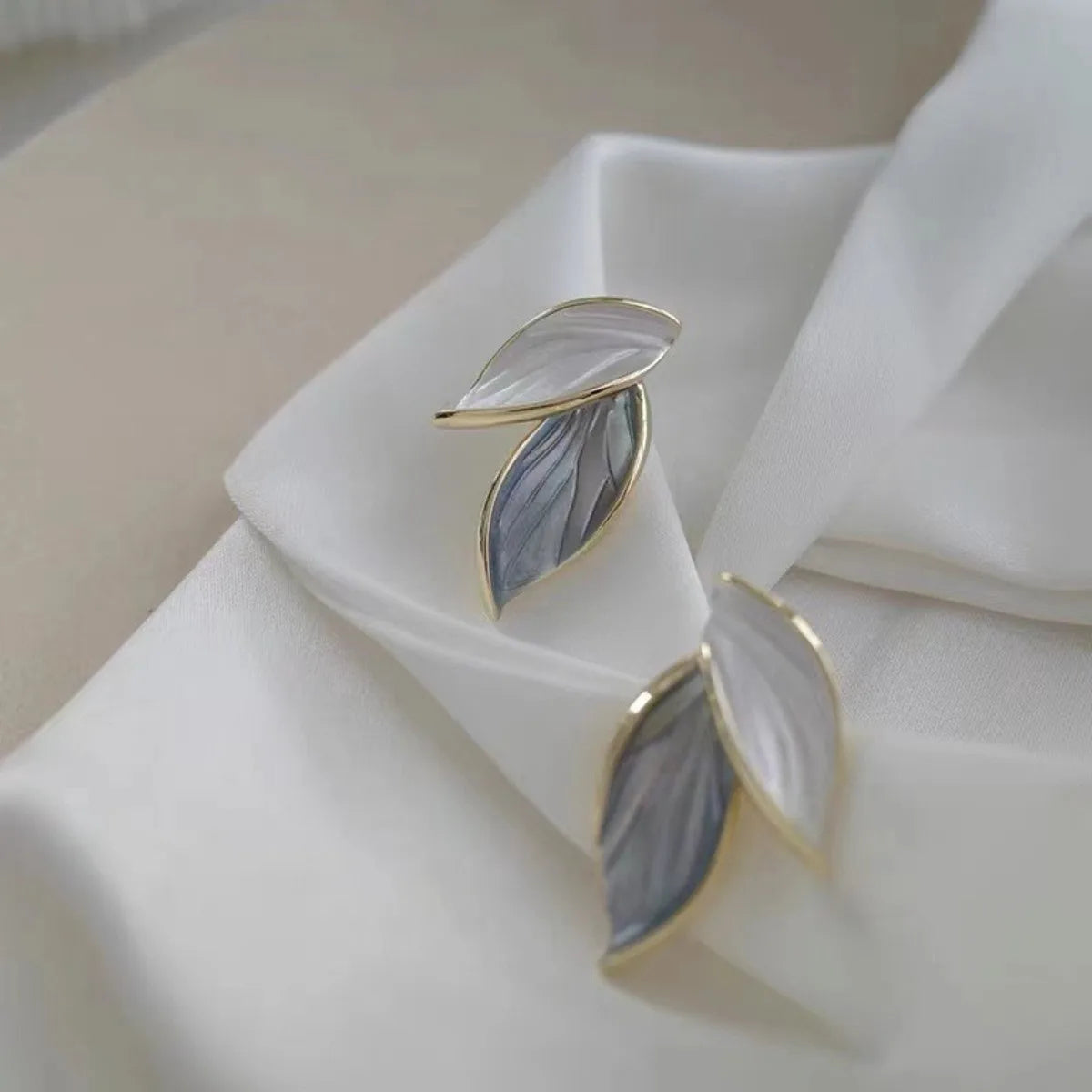 Blue White Leaf Earring Light Colors Elegant Women
