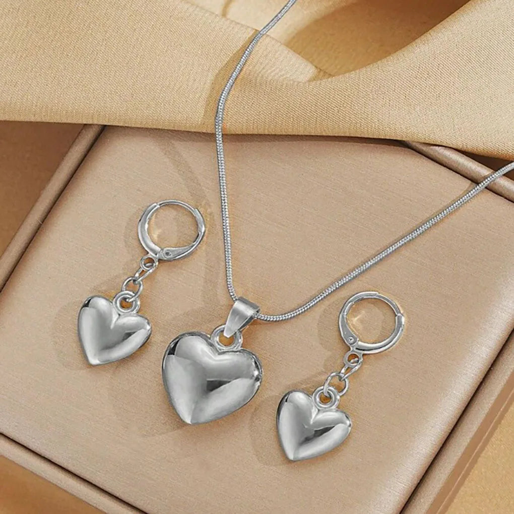 Glossy Gold Plated Metal Love Heart Accessories